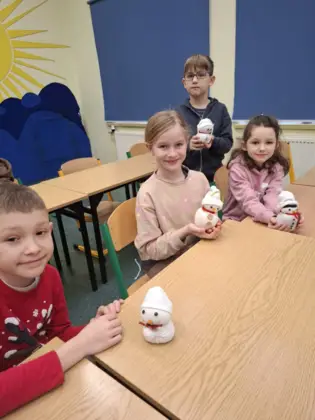 Zimowa kreatywność w klasie 1B!