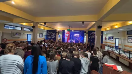 Udział w ogólnopolskiej akcji „Szkoła do hymnu”